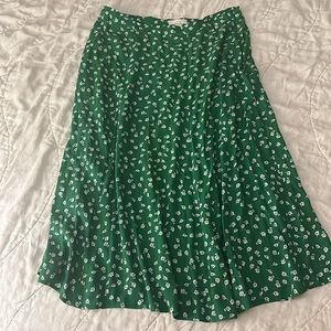 H&M green floral midi skirt